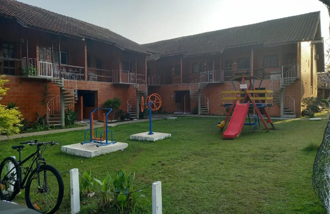Apto. Condomínio Com Piscina/Churrasqueira/Wifi/Tv-1